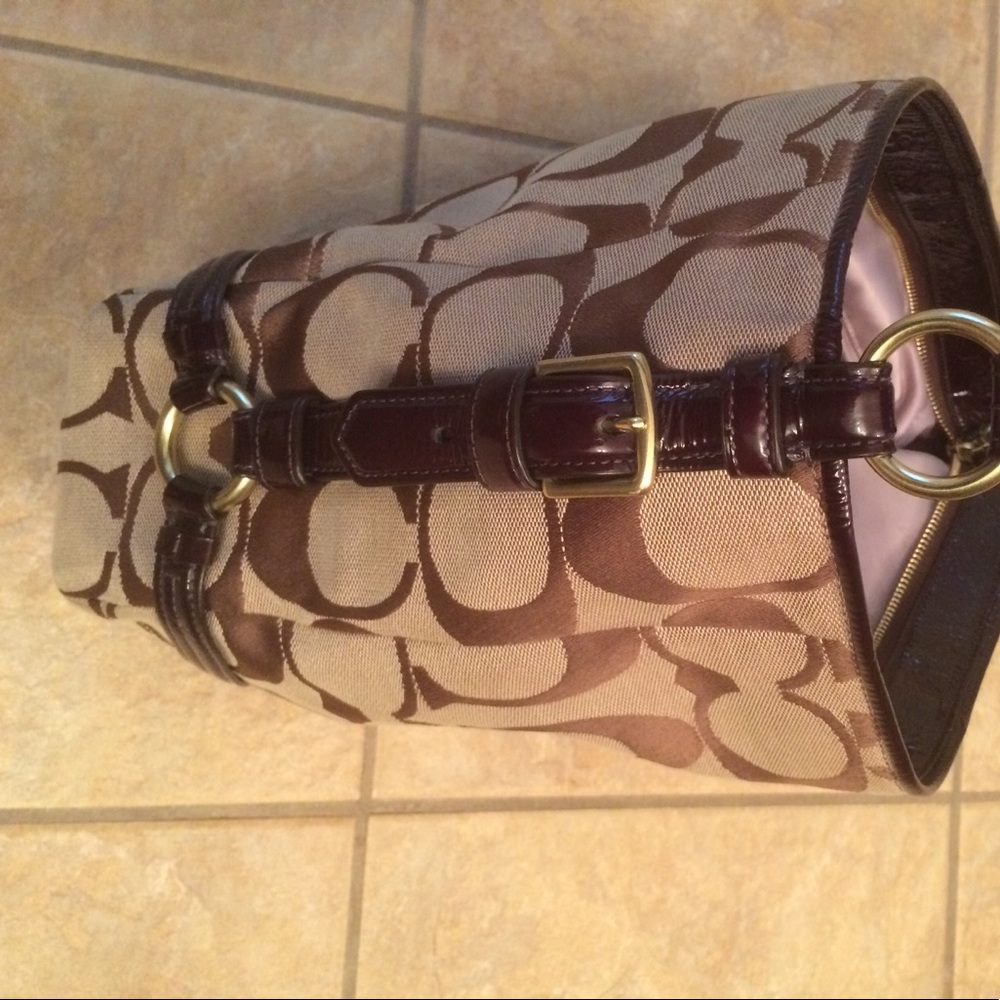 Coach Purse - Picture 5 of 6
