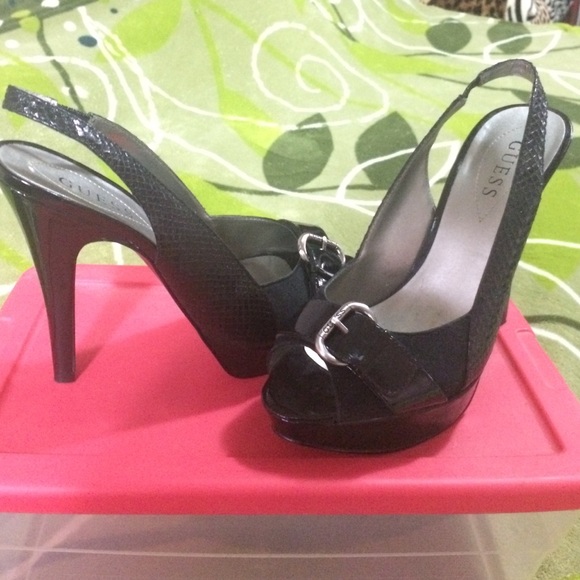 New *** Guess heels