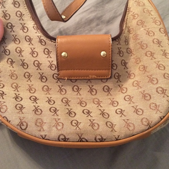 XOXO purse - Picture 3 of 4