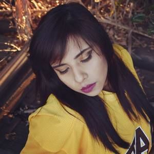 Meet your Posher, Nelly