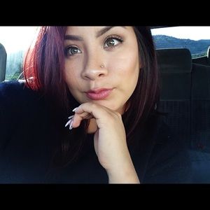 Meet your Posher, Briana