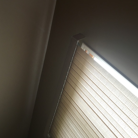 Meet your Posher, Dawn - Picture 1 of 1