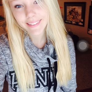 Meet your Posher, Lucy