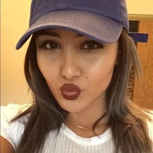 Meet your Posher, Mayra