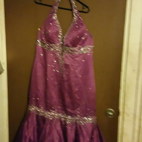 Sandals - Picture 2 of 4