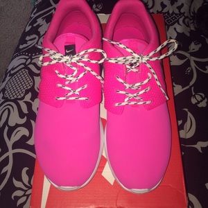 Pink Rosherun