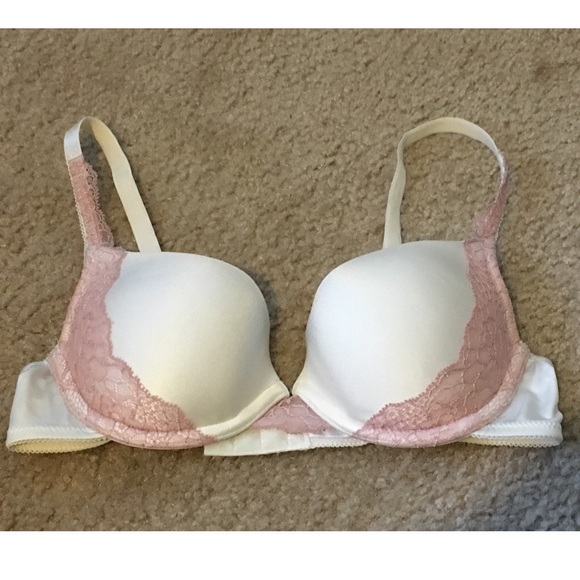 Kohl's Other - Sensational Push-up Bra