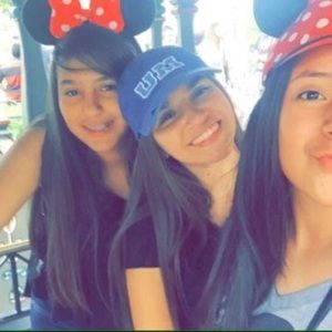 Meet your Posher, Charisma