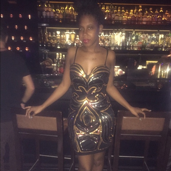 Your Fellow Posher!! 💋 - Picture 3 of 3