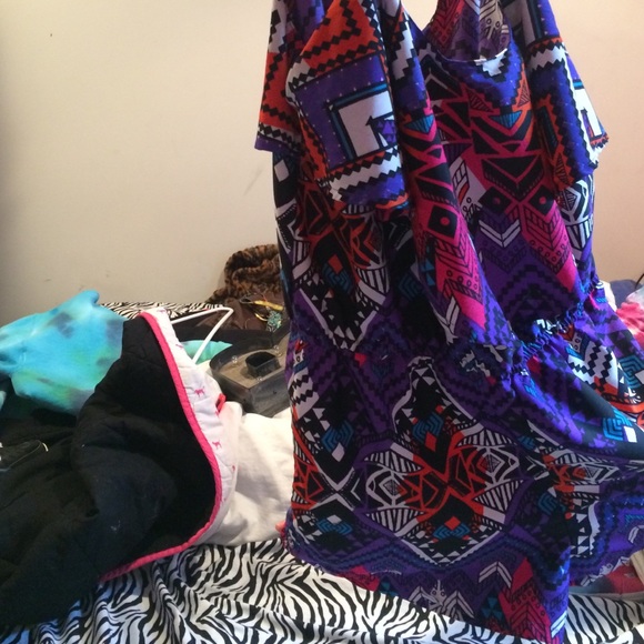 Romper - Picture 2 of 3