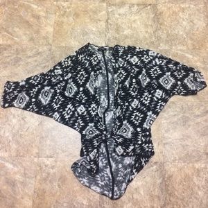 Cotton On medium length kimono