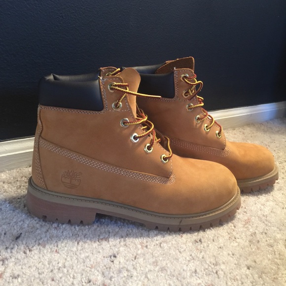 BRAND NEW TIMBERLAND BOOTS