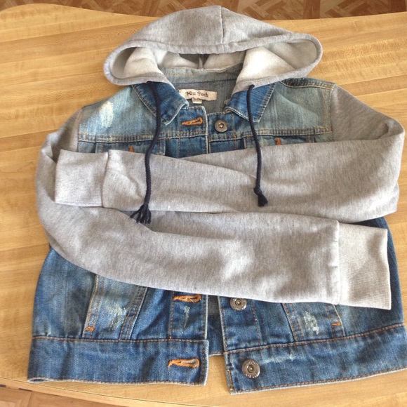 Jean jacket - Picture 3 of 4