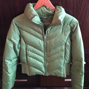 **Sold! Guess puffer jacket 🍃🍁🍂