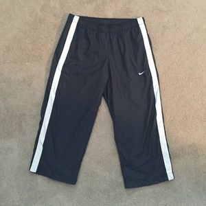 Nike Windbreaker Capris