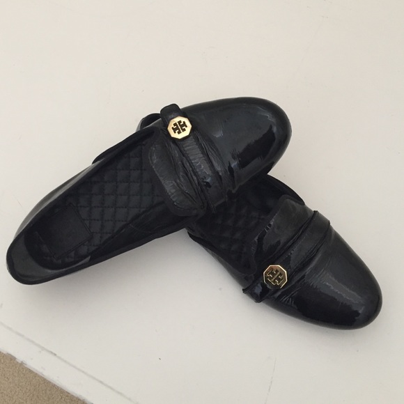 Tory burch patent loafer