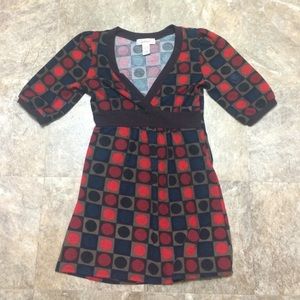 Medium 1/2 sleeve funky dress!