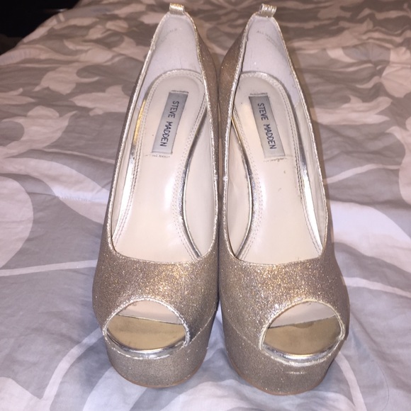 Glitter Steve Madden wedges size 8 - Picture 2 of 3
