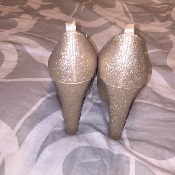 Glitter Steve Madden wedges size 8 - Picture 3 of 3