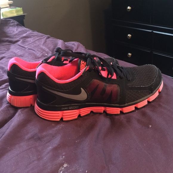 NIKE sneakers