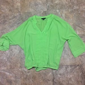 Lime 3/4 sleeve professional attire.