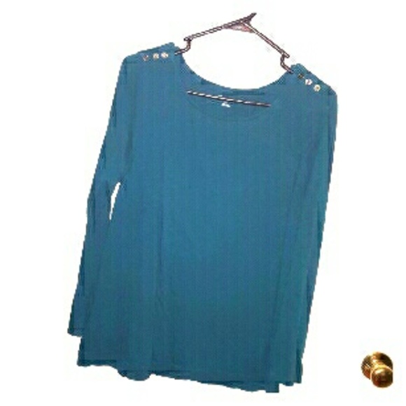Maternity shirt.