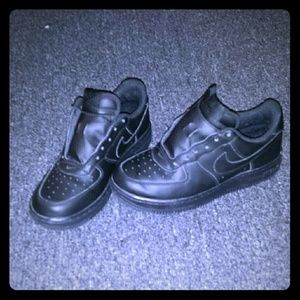 Brand new black Nike sneakers