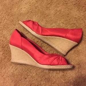 SALE- Coral wedges