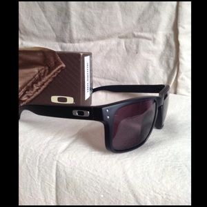 Oakley Holbrook Sunglasses