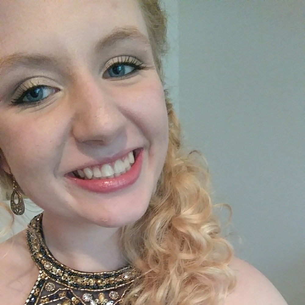 Meet your Posher, Alanna