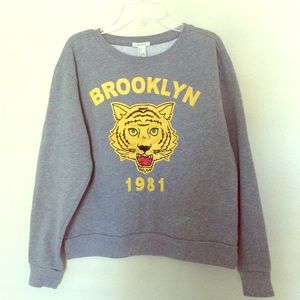 !!Cozy NY Sweater!!