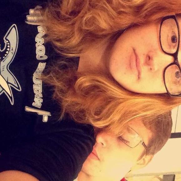 Meet your Posher, Hunter - Picture 1 of 1