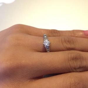 Sterling Silver 925 Ring Size 4