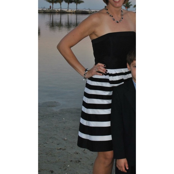 White House Black Market Strapless Dress