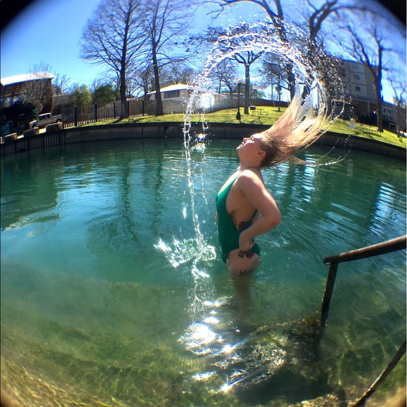 Meet your Posher, Jordan - Picture 6 of 6