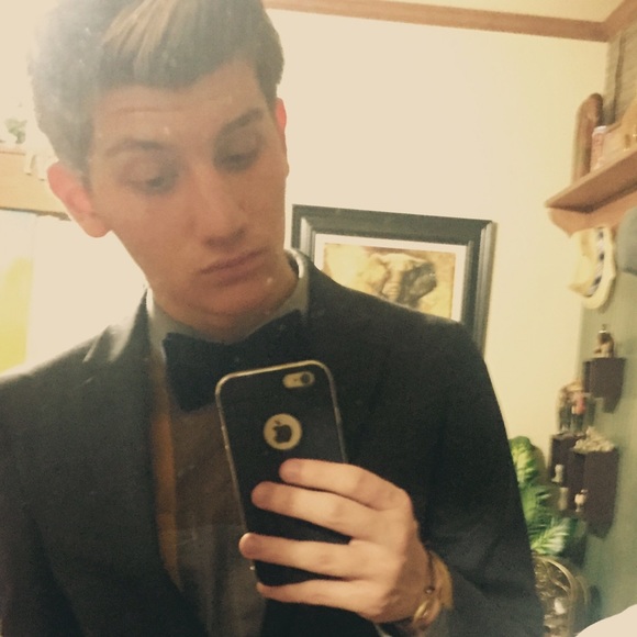 Meet your Posher, Brody