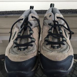 Columbia hiker boots