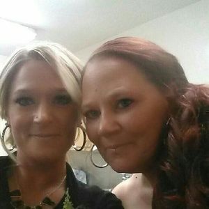 Meet your Posher, Carrie