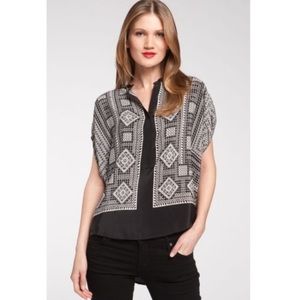 BCBGMaxAzria Ayanna Black White Blouse BCBGMaxAzria Ayanna Black White Blouse