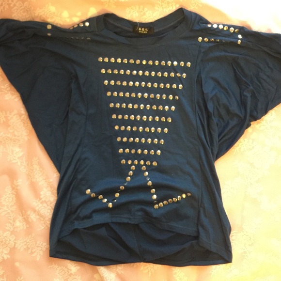 Blue Top - Picture 2 of 2