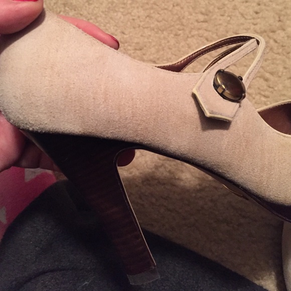 Authentic heels - Picture 4 of 4