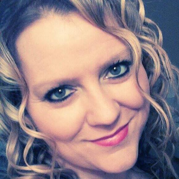 Meet your Posher, Lissa