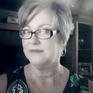 Meet your Posher, Kay