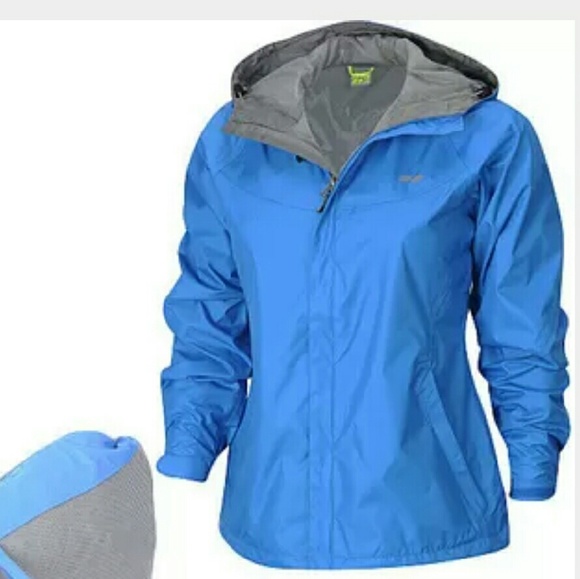 Koppen blue rain jacket