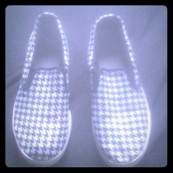 Black and White Arizona Shoes