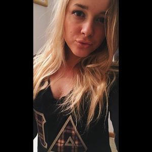 Meet your Posher, Jessica