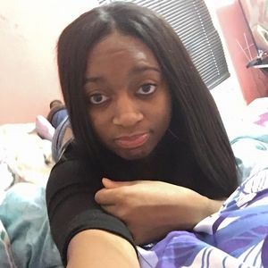 Meet your Posher, Shirlette