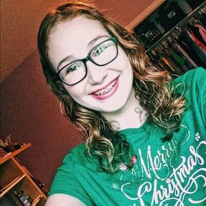 Meet your Posher, Mackenzie