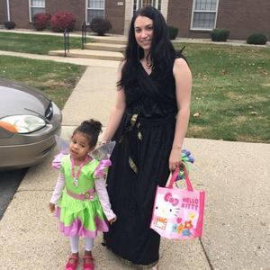 Meet your Posher, Danielle