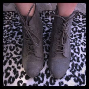 Grey Boot